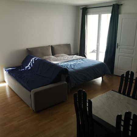 ביוסי-סיינט-ג'ורג' Appartement Proche De Disneyland מראה חיצוני תמונה